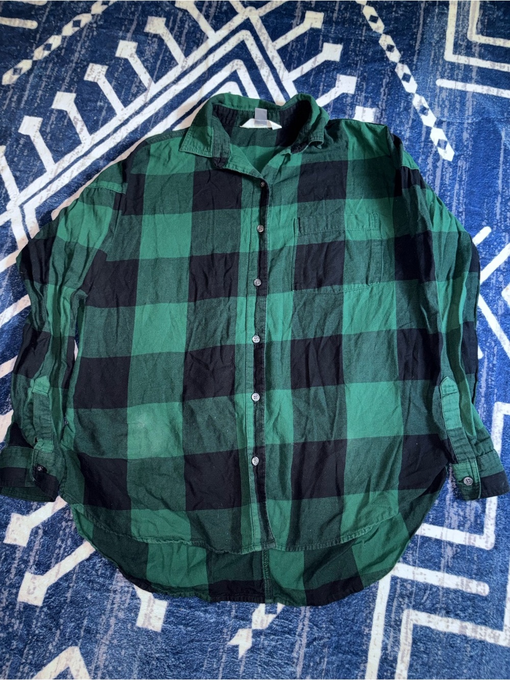 Old Navy Green and Black Buffalo Plaid Button-Down Boyfriend Flannel Shirt